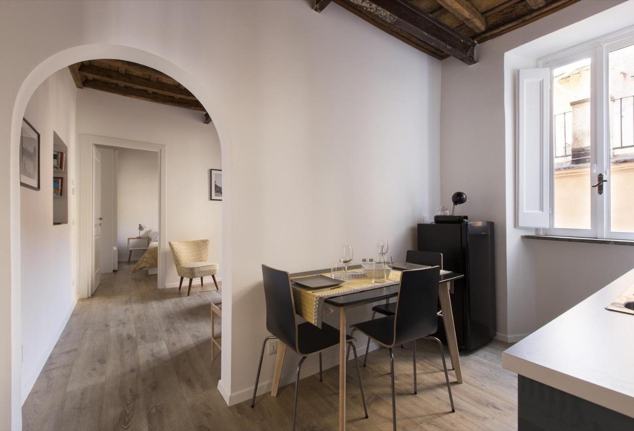 Cozy Apartment In Via Degli Spagnoli - FromhometoРим Екстериор снимка